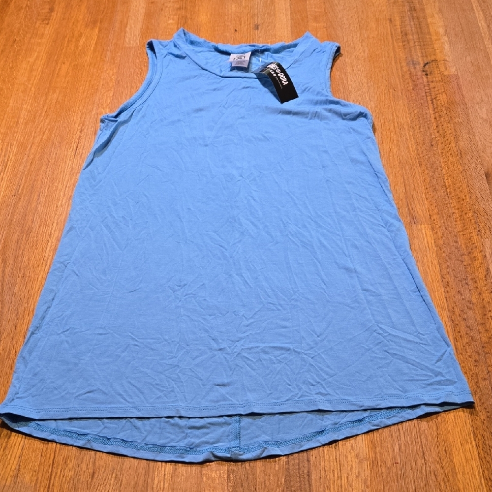 NWT Agnes & Dora Women XS Sky Blue Soft Flow Sleeveless Everyday Tank‎ Top